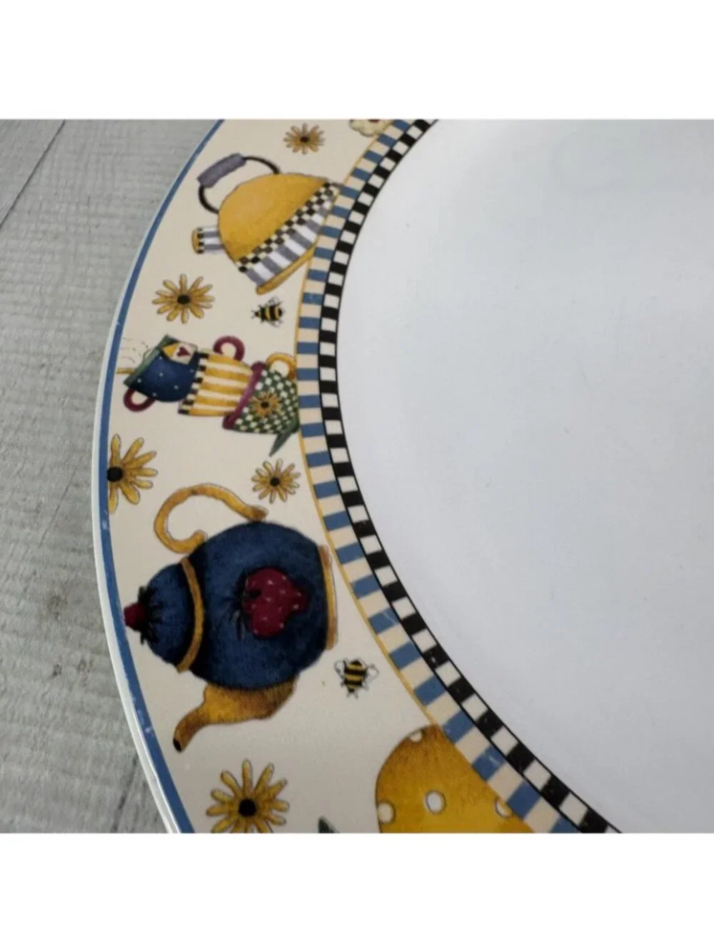 1998 Sakura Debbie Mumm TEAPOTS Various Cups Stoneware Dinner Plates Set of 2